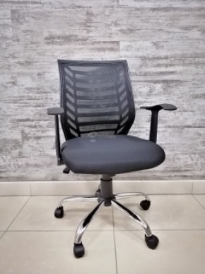 Кресло Barneo K-138 для персонала (черная ткань черная сетка) в Тюмени - tyumen.mebel-74.com | фото